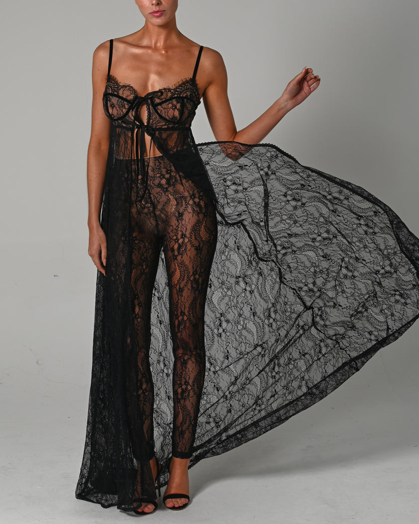 Cieran Set in Black Lace