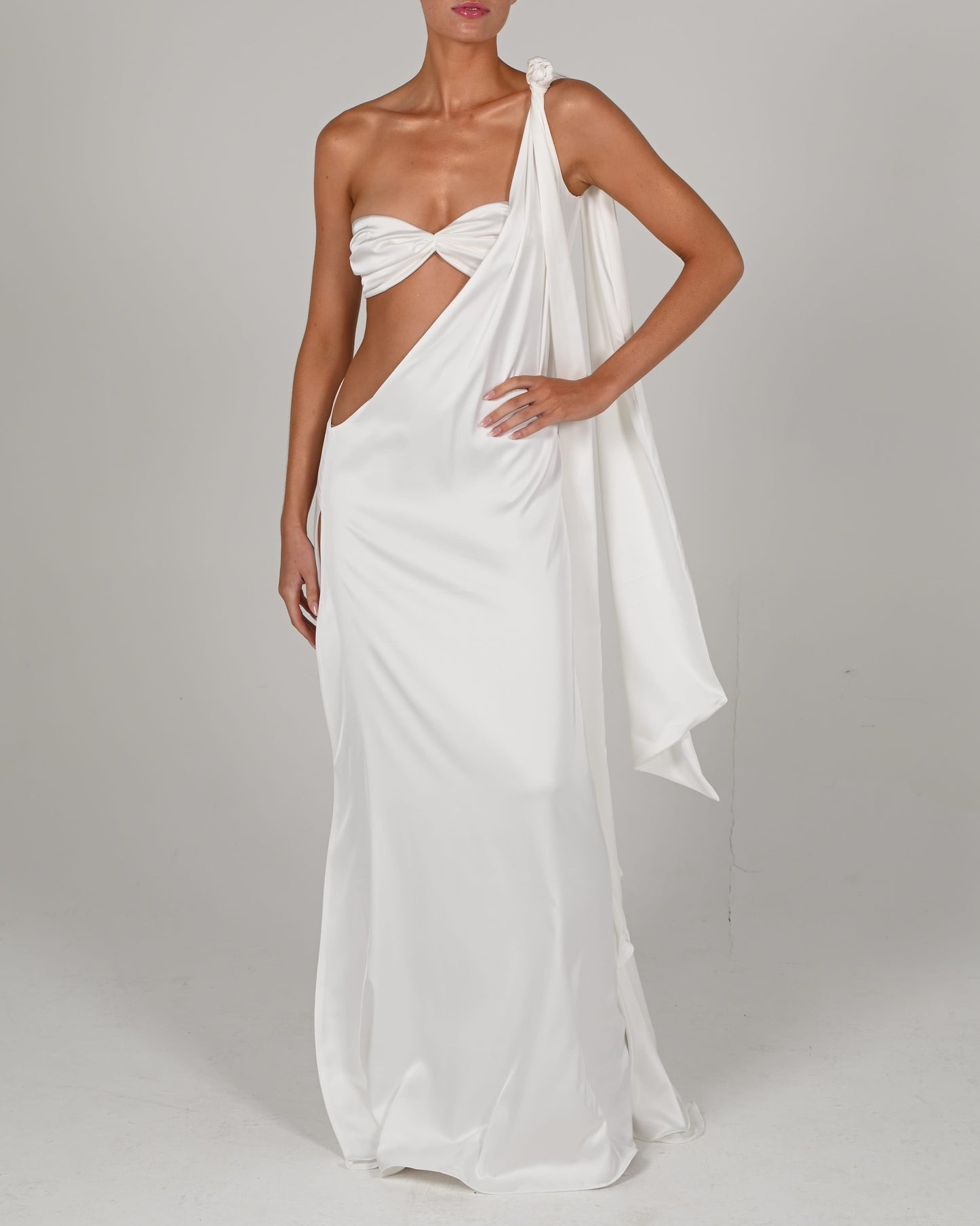 Anthia Maxi Dress in Ivory (Ready to Ship)