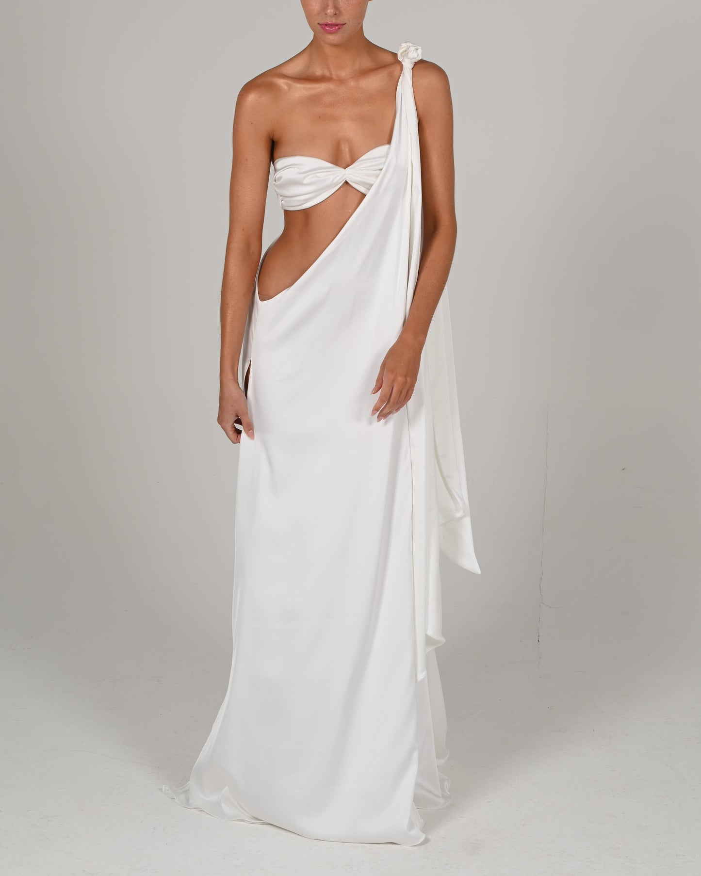 Anthia Maxi Dress in Ivory (Ready to Ship)